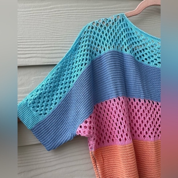 Sky Blue knitted Eyelet color block striped half sleeve top - Picture 3 of 3